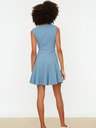 Trendyol Hellblaues Trendyol-Kleid