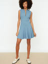 Trendyol Hellblaues Trendyol-Kleid