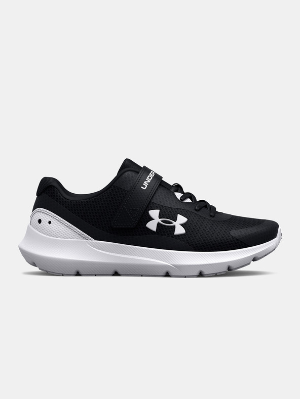 Under Armour Jungen-Schuhe Under Armour UA BPS Surge 3 AC